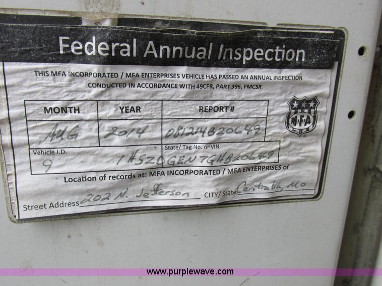 image for item K2230 1986 International 2375 flatbed tank truck