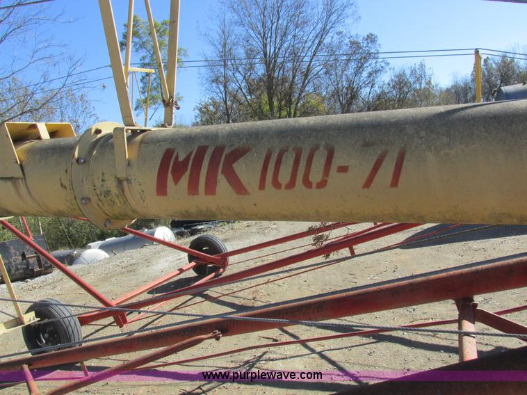 image for item K2233 Westfield MK100-71 grain auger