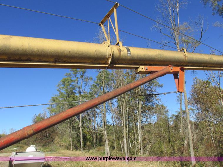 image for item K2233 Westfield MK100-71 grain auger