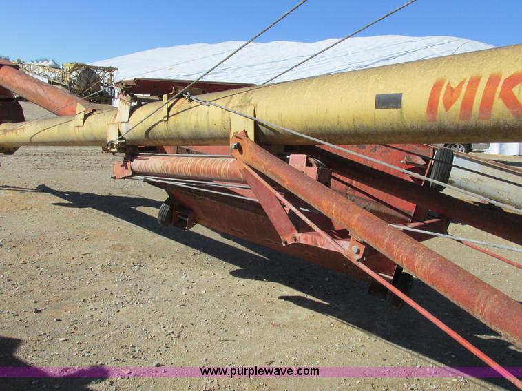 image for item K2233 Westfield MK100-71 grain auger