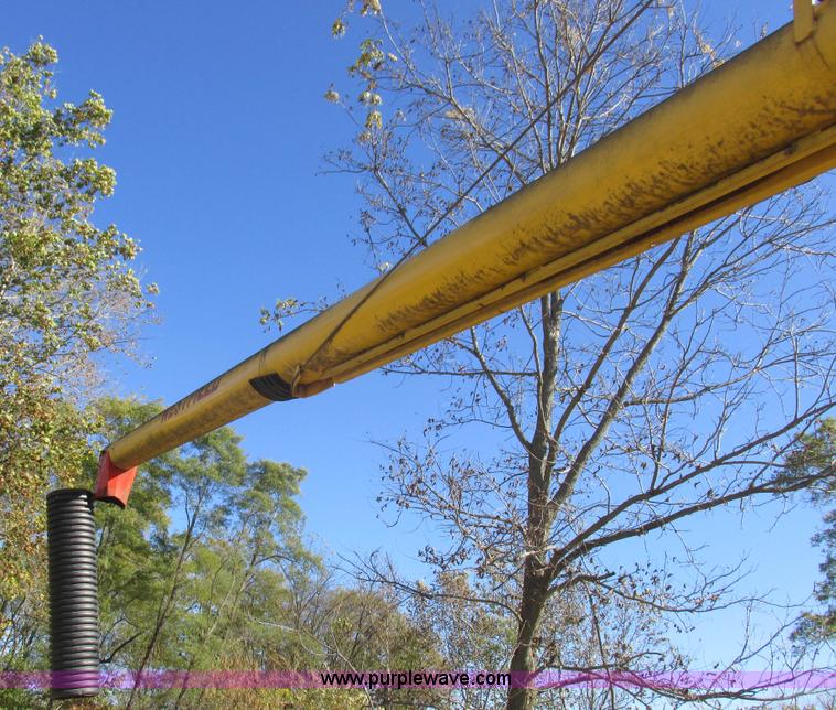 image for item K2234 Westfield MK100-71 auger