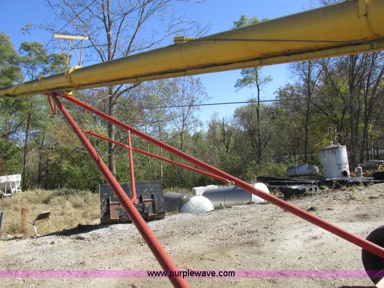 image for item K2234 Westfield MK100-71 auger