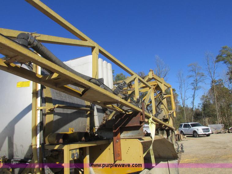 image for item K2235 Ag-Chem 1800 sprayer bed