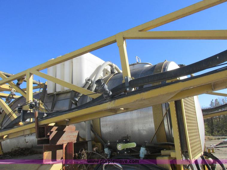 image for item K2235 Ag-Chem 1800 sprayer bed