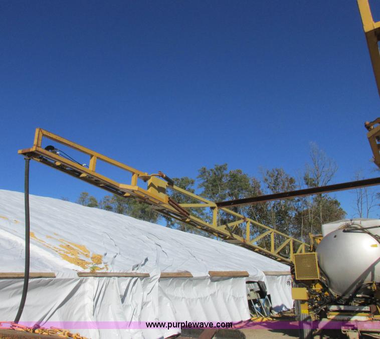 image for item K2235 Ag-Chem 1800 sprayer bed