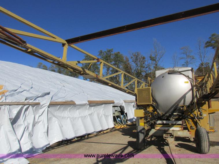 image for item K2235 Ag-Chem 1800 sprayer bed