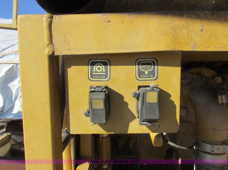 image for item K2235 Ag-Chem 1800 sprayer bed