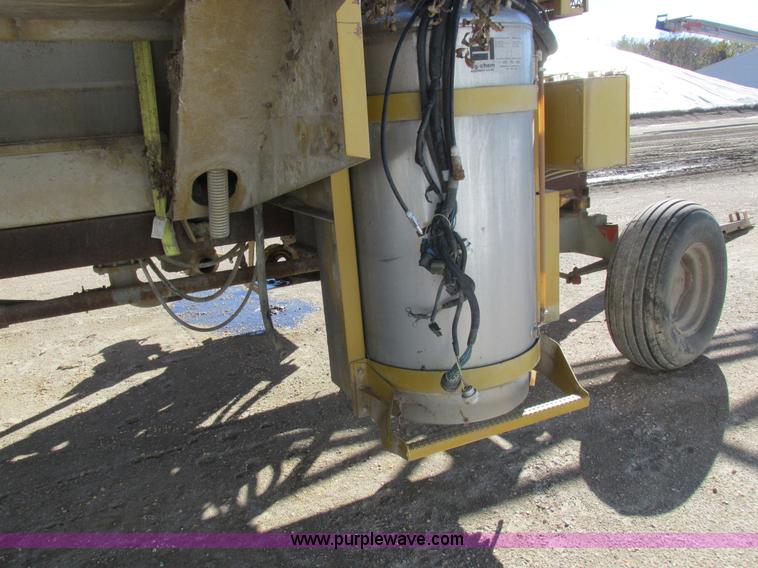 image for item K2235 Ag-Chem 1800 sprayer bed