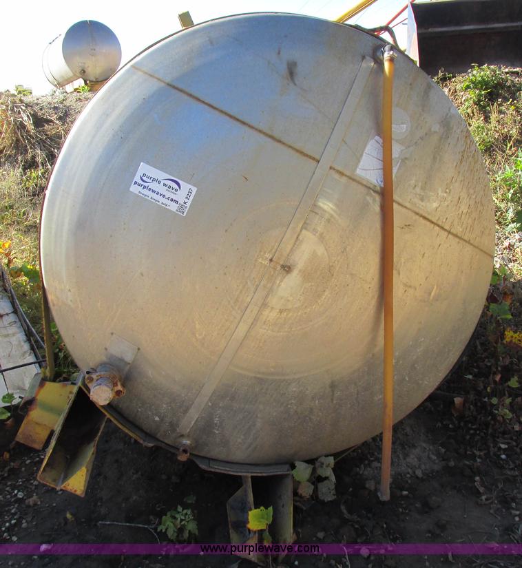 image for item K2237 1989 Mid-State Tank Mfg. stainless steel tank