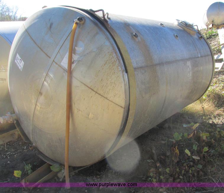 image for item K2237 1989 Mid-State Tank Mfg. stainless steel tank