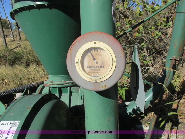 image for item K2239 Neuero grain vacuum