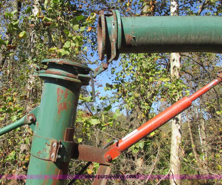 image for item K2239 Neuero grain vacuum