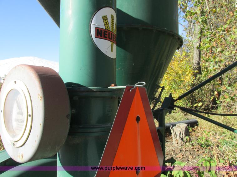 image for item K2239 Neuero grain vacuum