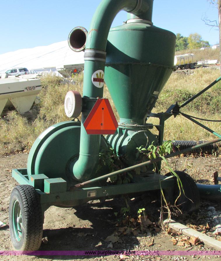 image for item K2239 Neuero grain vacuum