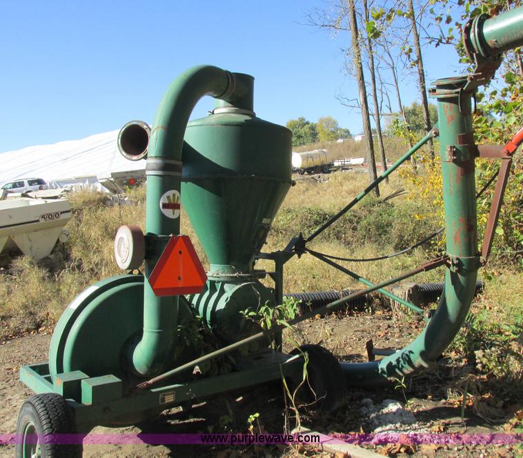 image for item K2239 Neuero grain vacuum