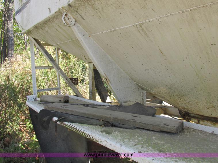 image for item K2240 Wilmar Load Runner 10 tender bed