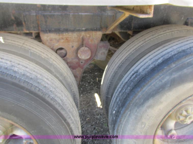 image for item K2243 1979 Polar tank trailer