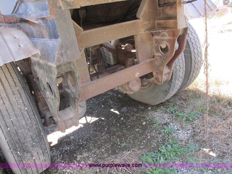 image for item K2243 1979 Polar tank trailer