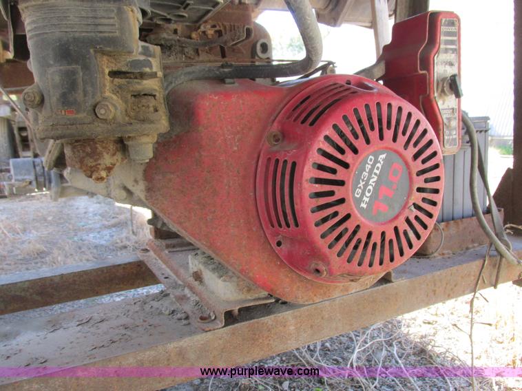 image for item K2243 1979 Polar tank trailer