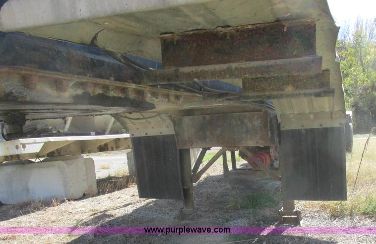 image for item K2243 1979 Polar tank trailer