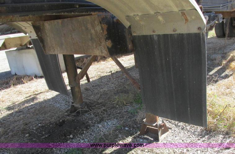 image for item K2243 1979 Polar tank trailer