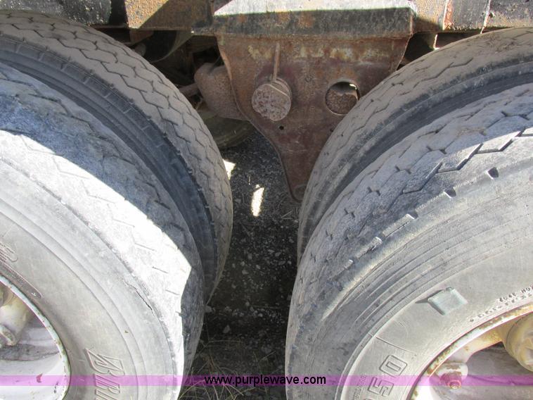 image for item K2243 1979 Polar tank trailer