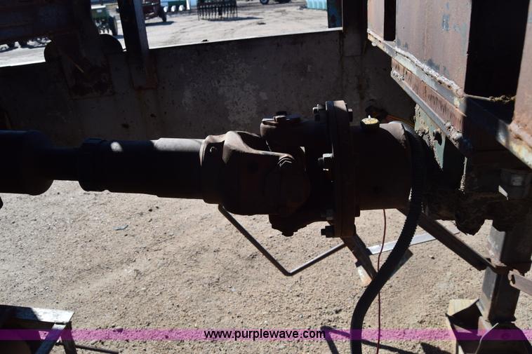 image for item K4934 WHO S121 tub forage grinder