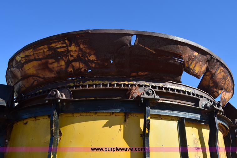 image for item K4934 WHO S121 tub forage grinder