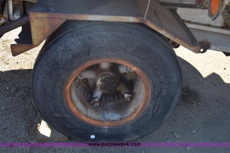 image for item K4934 WHO S121 tub forage grinder