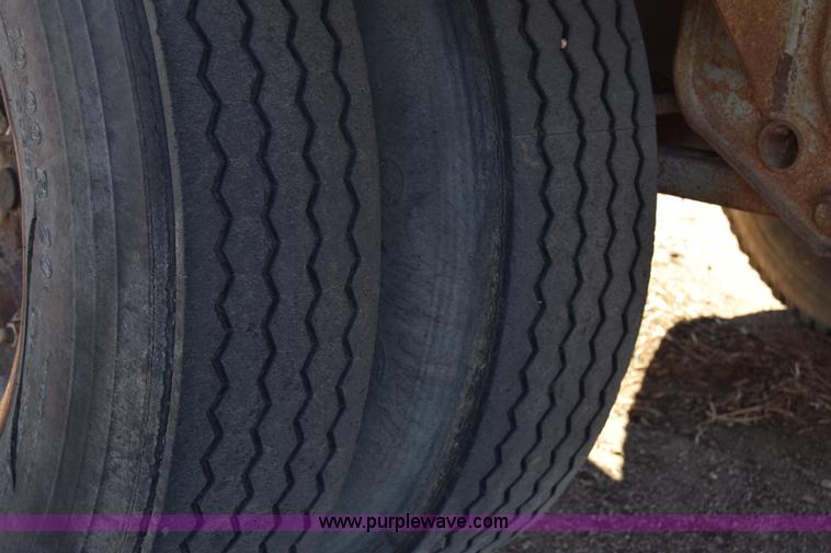 image for item K4934 WHO S121 tub forage grinder