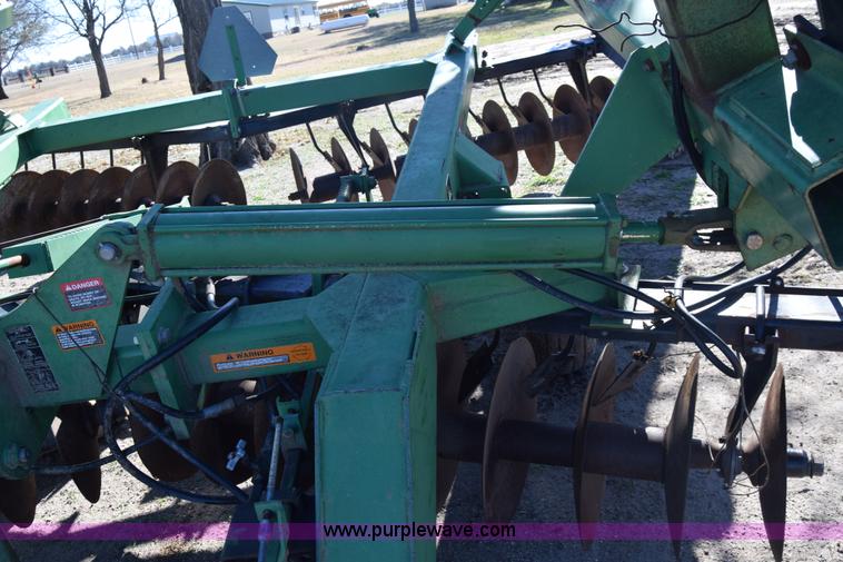 image for item K4949 John Deere 630 tandem disk