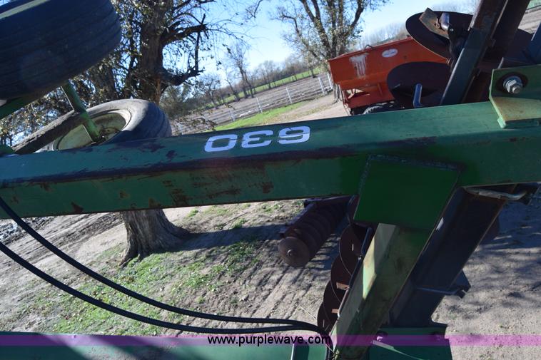 image for item K4949 John Deere 630 tandem disk