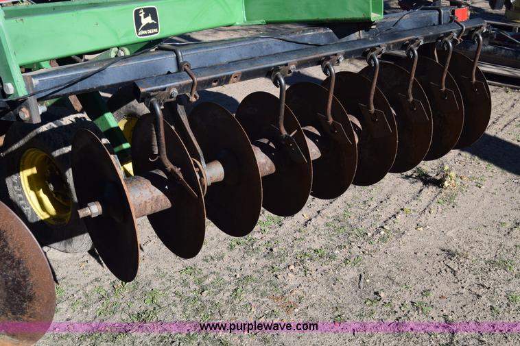 image for item K4949 John Deere 630 tandem disk