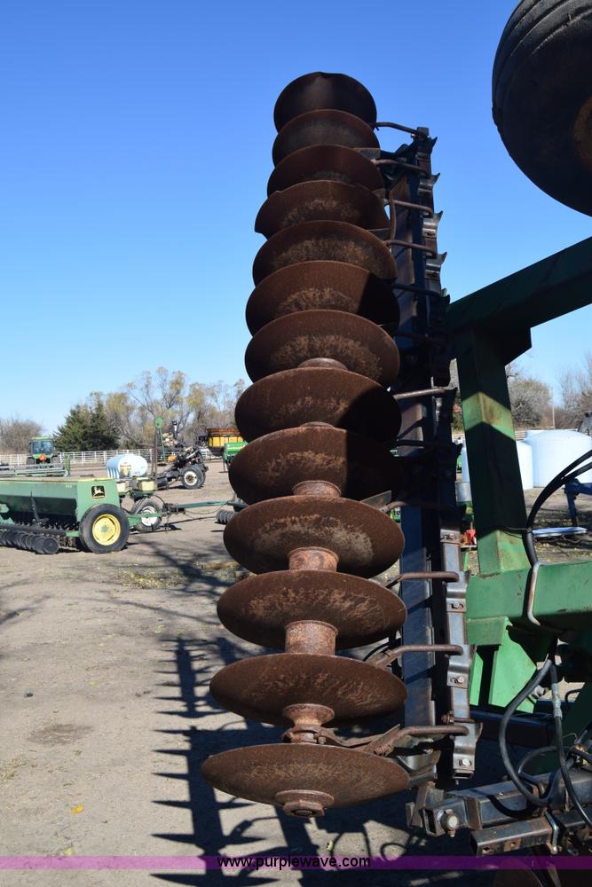 image for item K4949 John Deere 630 tandem disk