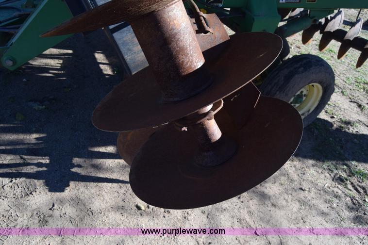 image for item K4949 John Deere 630 tandem disk