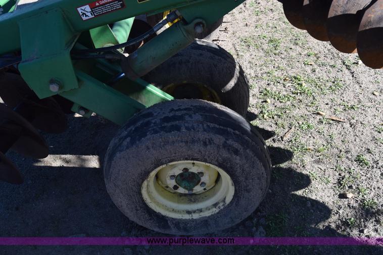 image for item K4949 John Deere 630 tandem disk