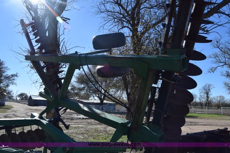 image for item K4949 John Deere 630 tandem disk