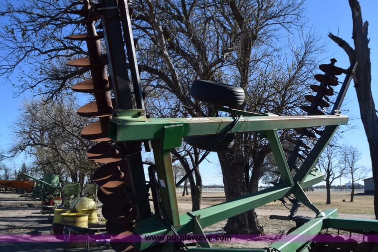 image for item K4949 John Deere 630 tandem disk