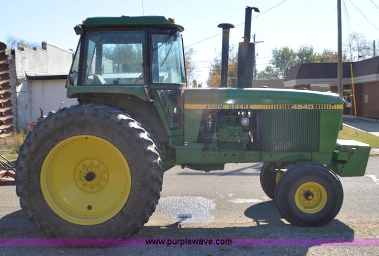 image for item K7546 1980 John Deere 4840 tractor