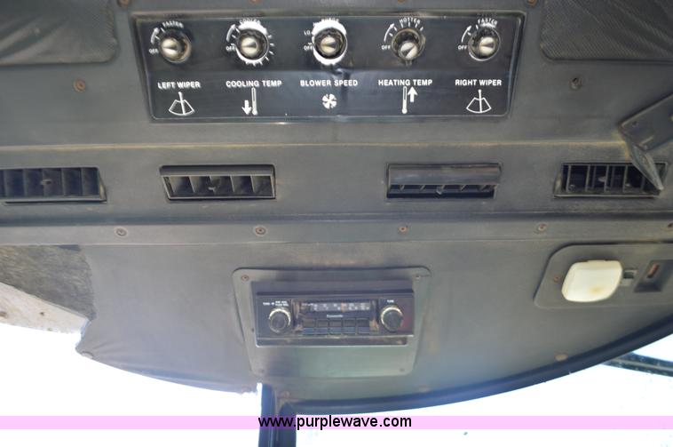 image for item K7546 1980 John Deere 4840 tractor