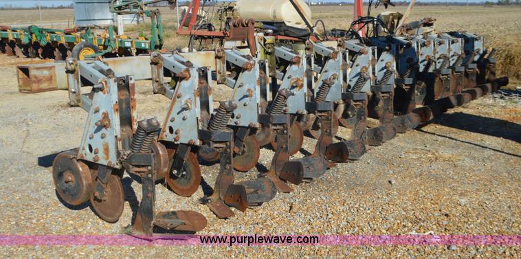 image for item K7549 Hiniker 6000 cultivator