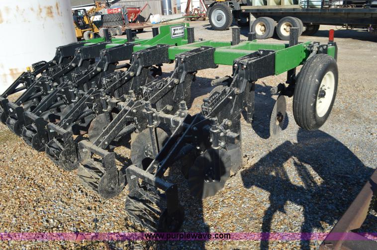 image for item K7573 Unverferth 110 zone builder