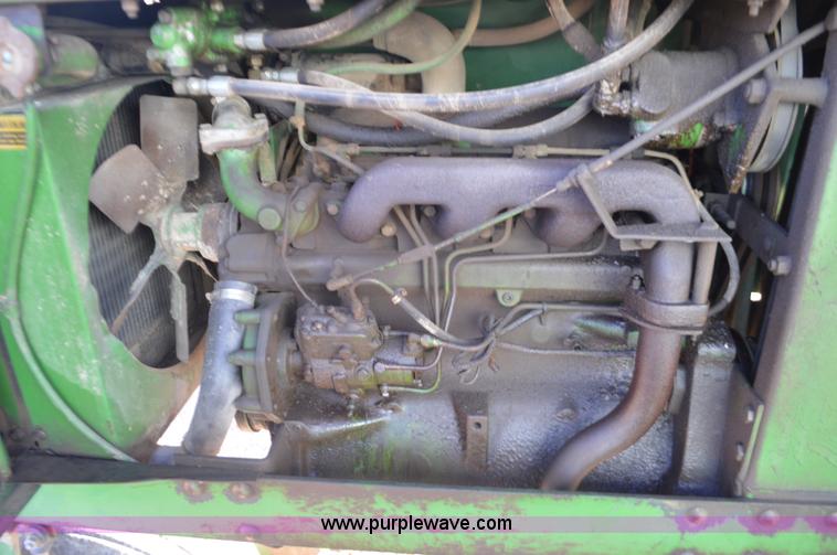 image for item K7576 John Deere 6000 self-propelled sprayer