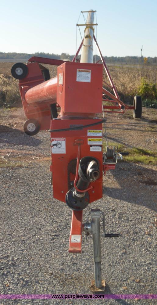 image for item K7585 Westfield MK100-61 grain auger