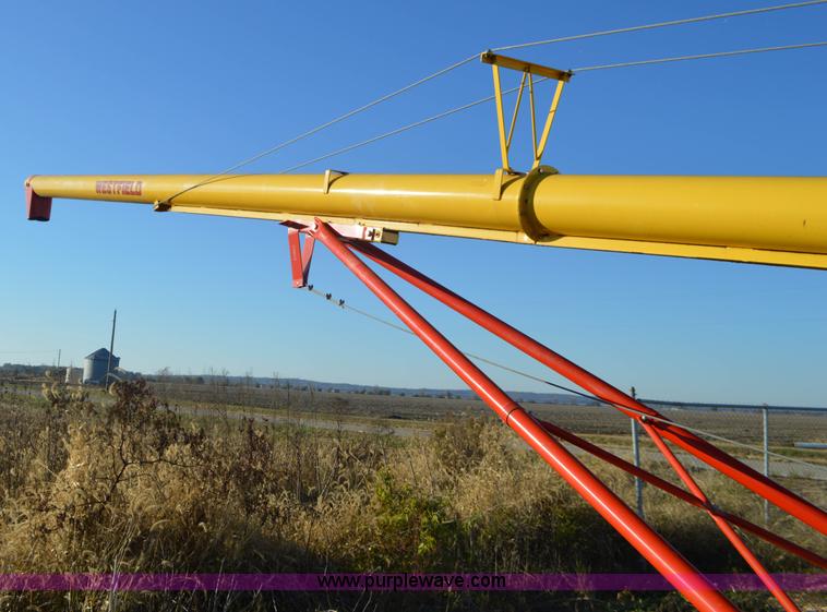 image for item K7585 Westfield MK100-61 grain auger