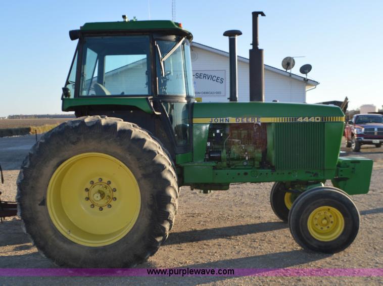 image for item K7587 John Deere 4440 tractor