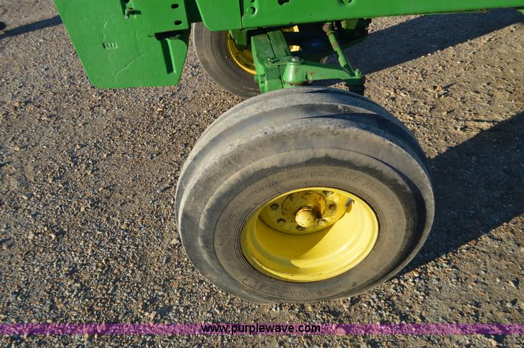 image for item K7587 John Deere 4440 tractor