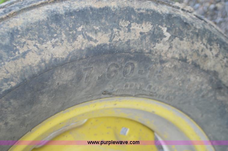 image for item K7588 John Deere 7100 Max Merge 2 planter