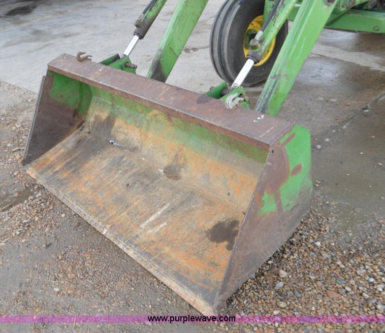 image for item K7589 1973 John Deere 4230 tractor