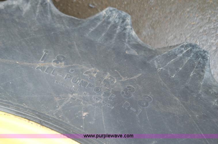 image for item K7589 1973 John Deere 4230 tractor